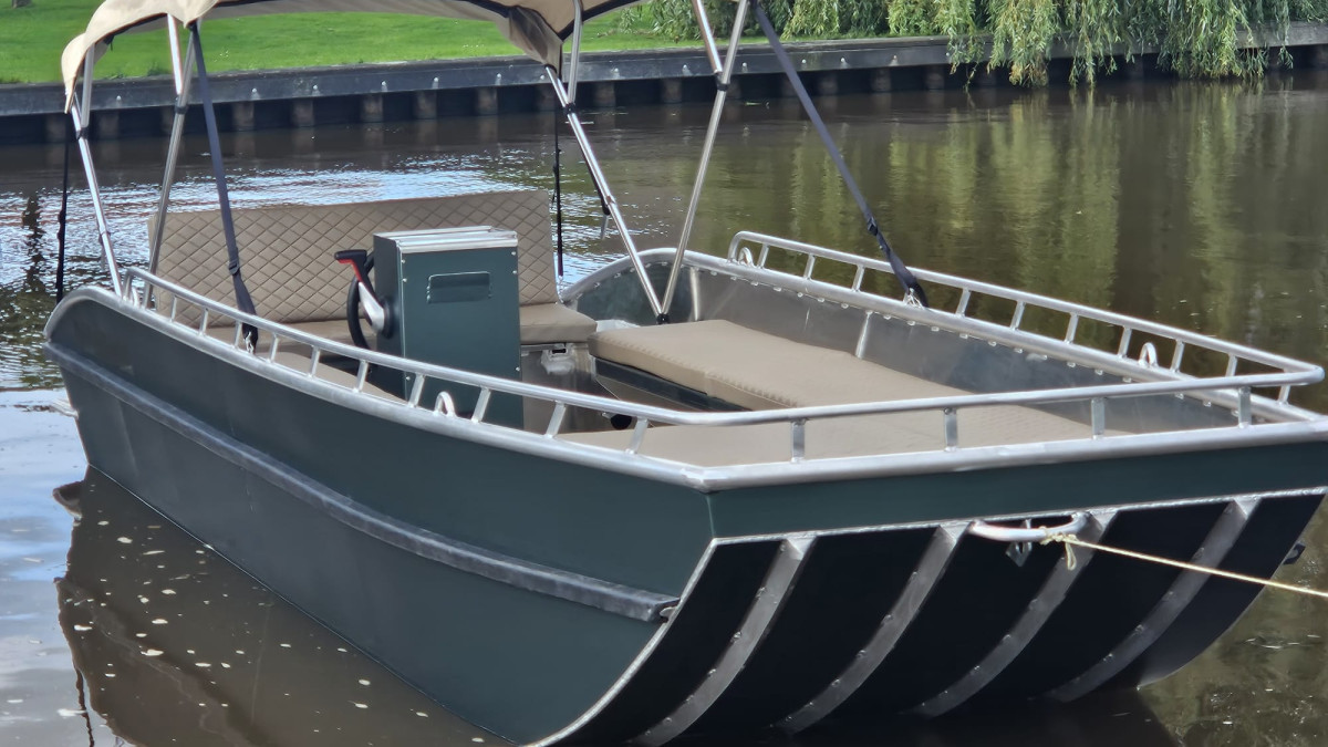 Aluminium platbodem 650