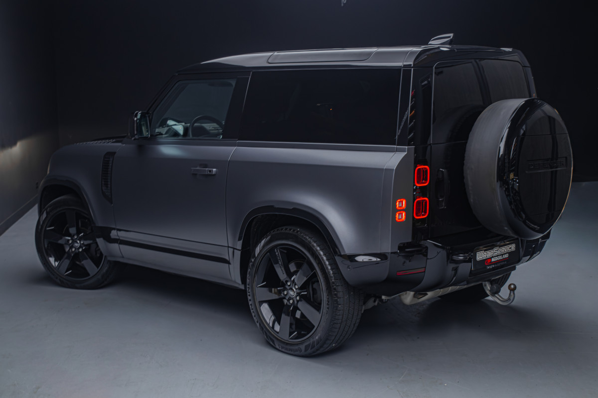 Land Rover Defender 90