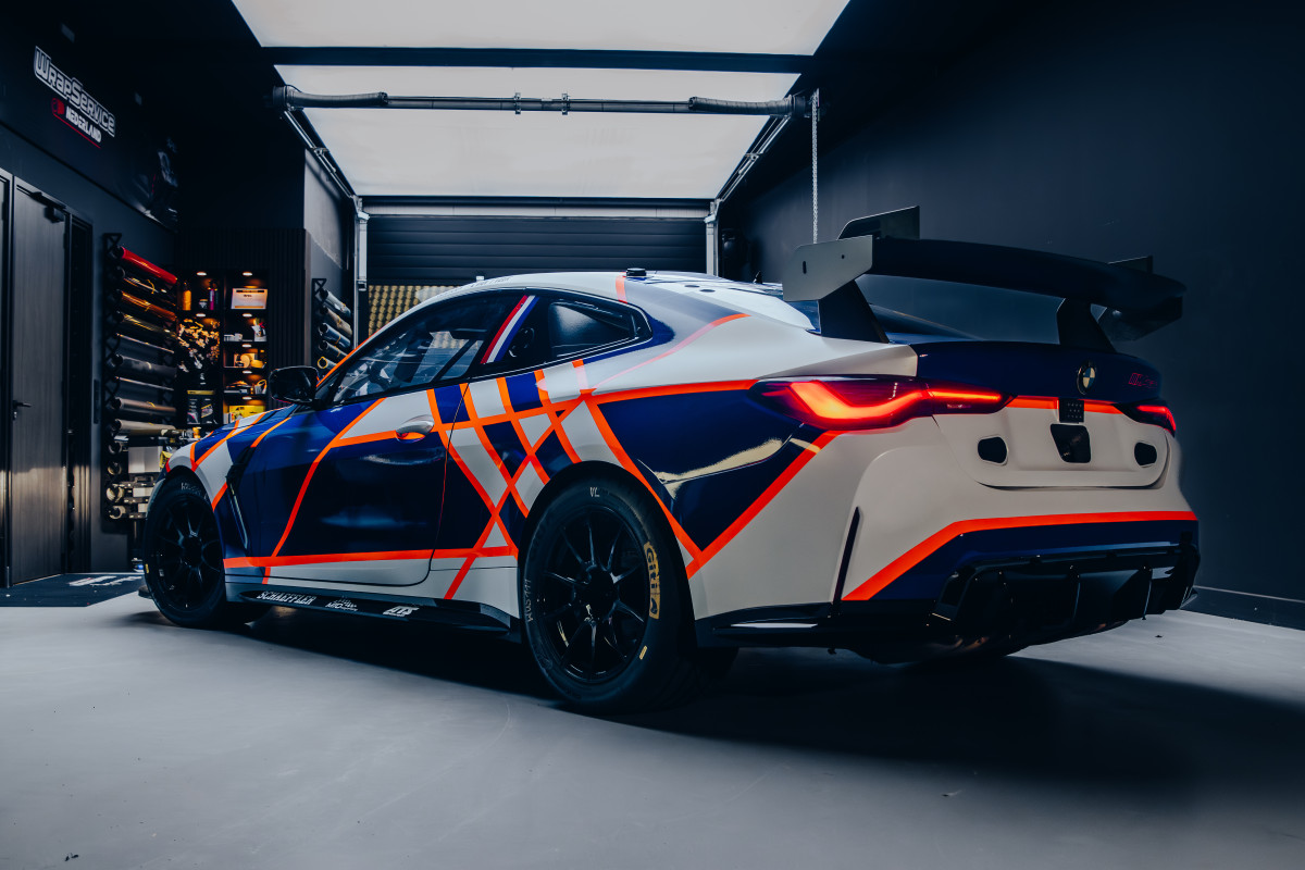 BMW M4 GT4