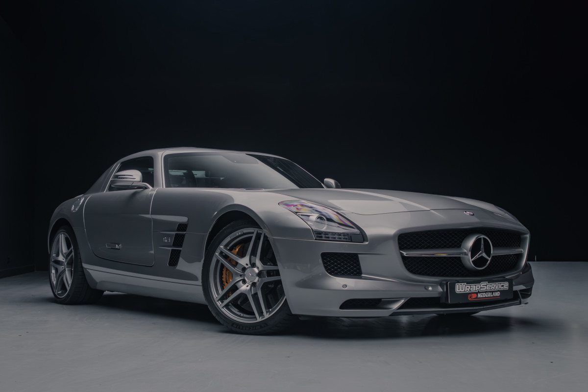 Mercedes-Benz SLS AMG