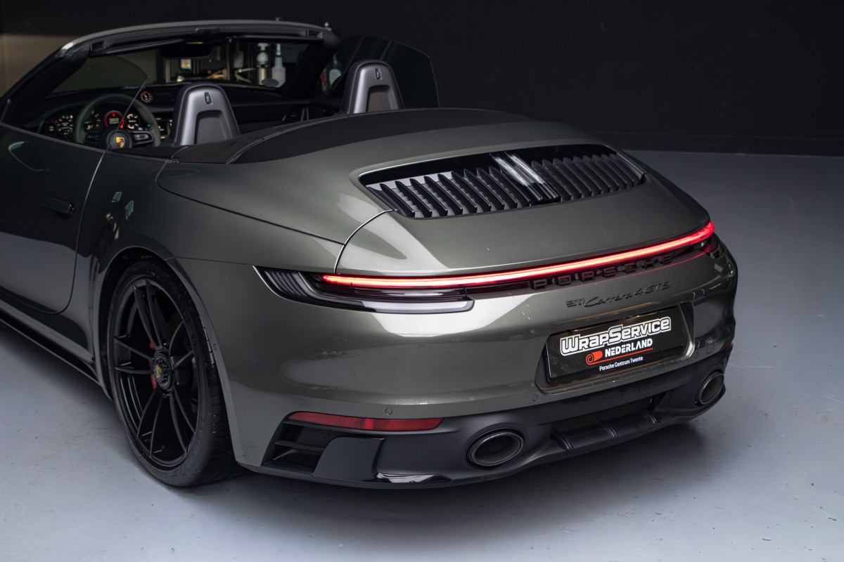 Porsche 911 Carerra GTS Cabrio