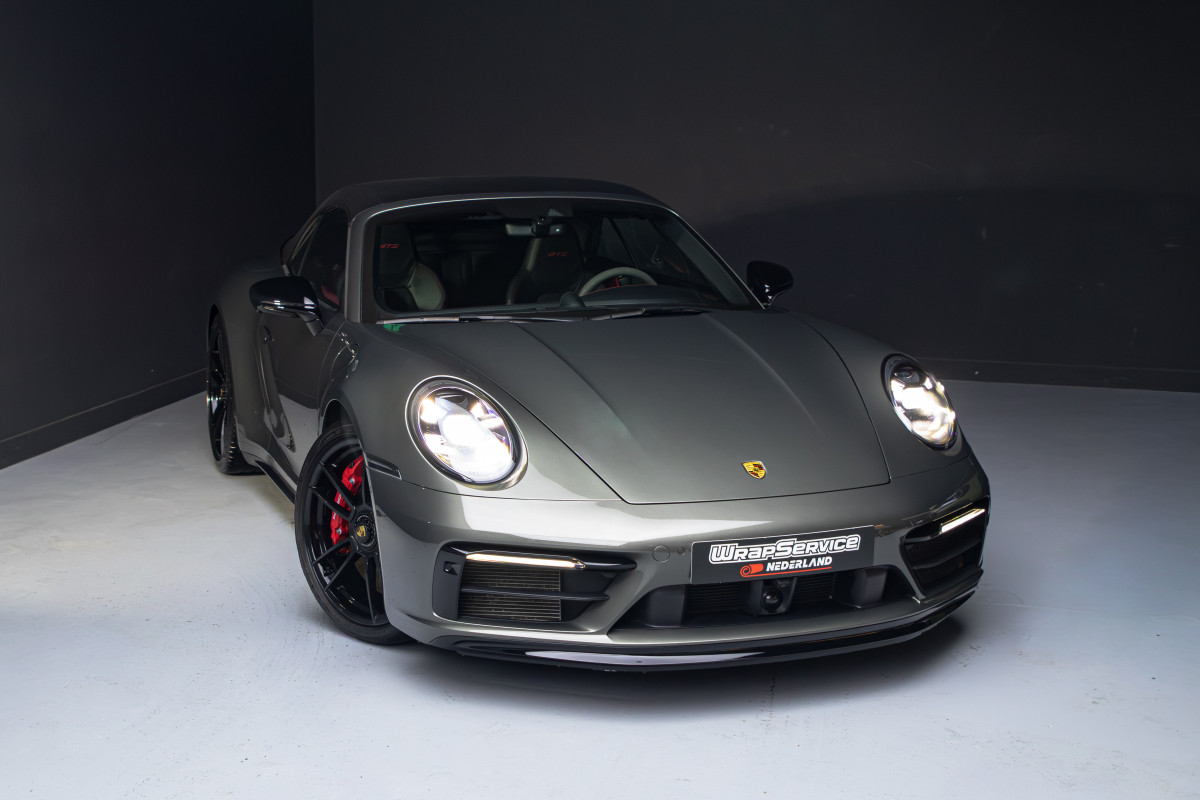 Porsche 911 Carerra GTS Cabrio