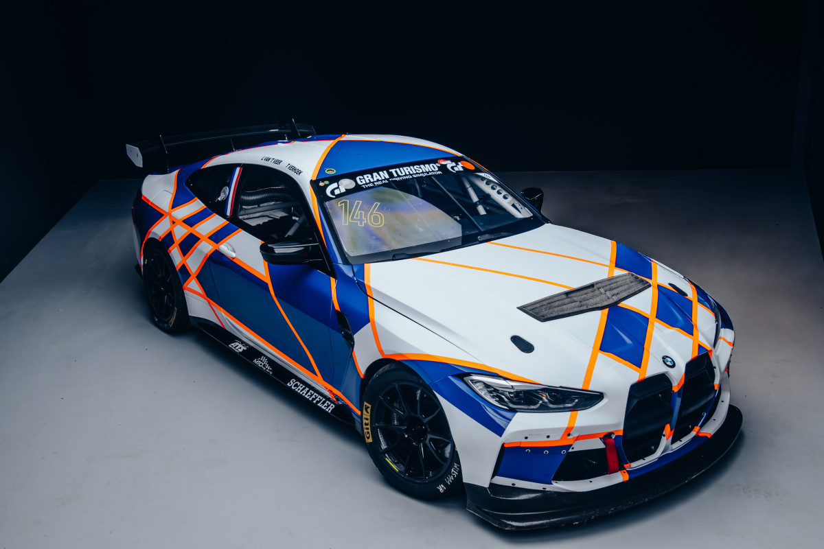 BMW M4 GT4